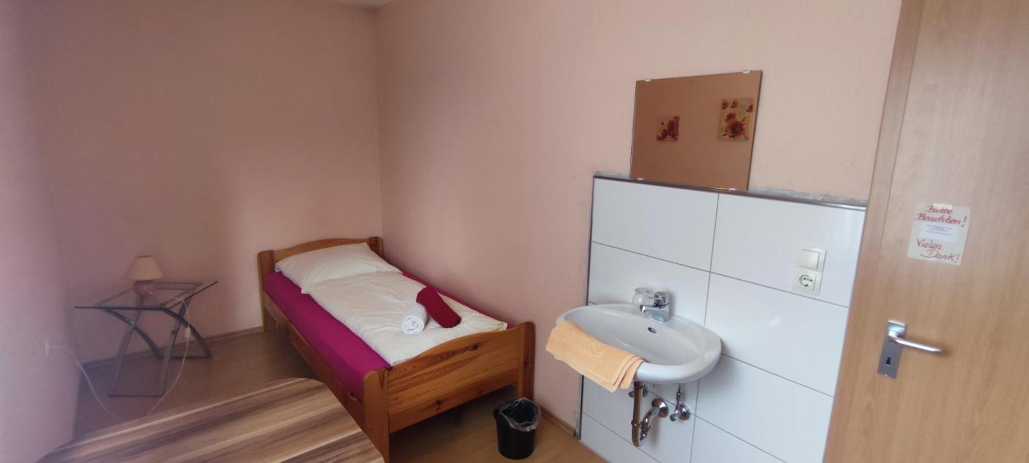 Alb Rooms, Zimmer Auf Der Schwaebischen Alb Oberlenningen 외부 사진